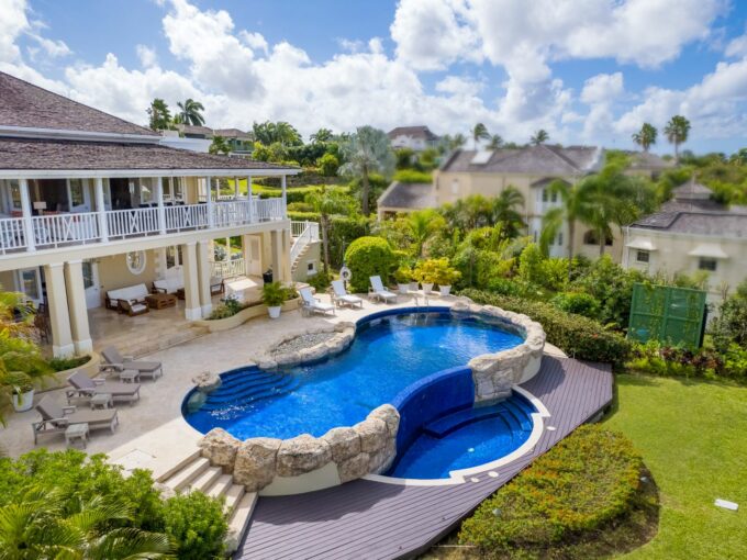 Bananaquit luxury villa in Sugar Hill Estate in Barbados