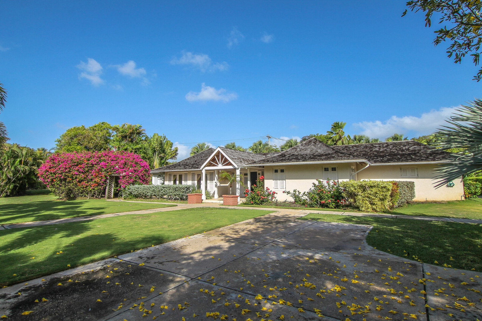 Davis Cottage luxury villa in St. Philip, Barbados.
