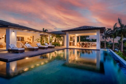 Sundeck luxury villa in Barbados