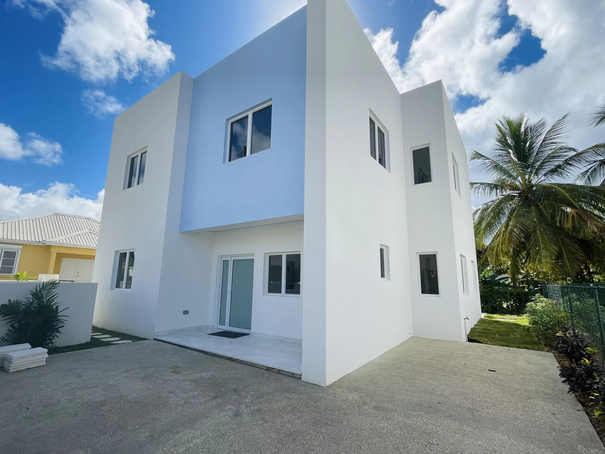 Patanne 12A is a luxury four bedroom villa in Barbados.