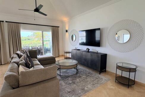 Par Three Villa - Mahogany Heights 16