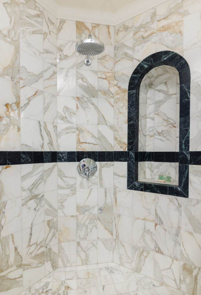 Schooner Bay 303 - (16)