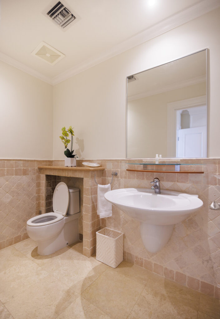 Schooner Bay 303 - (19)