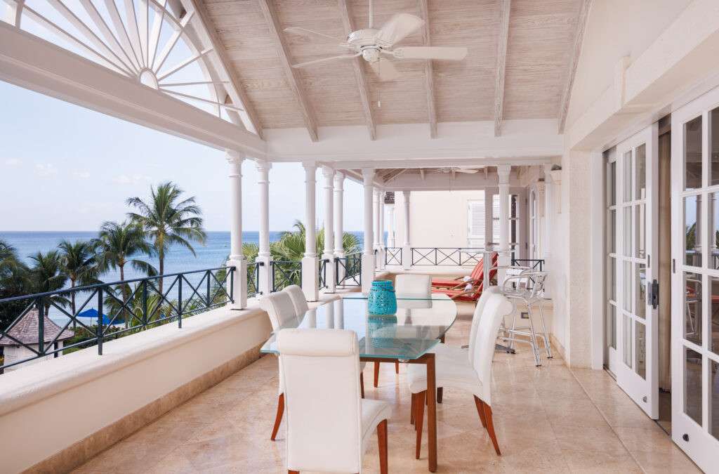 Schooner Bay 303 - (3)