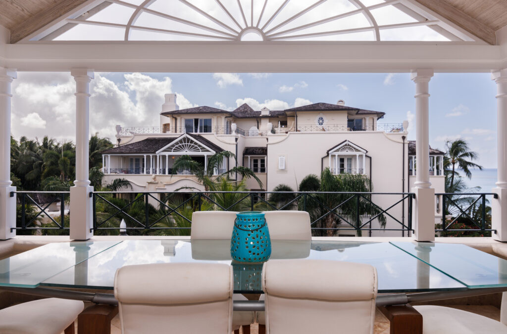 Schooner Bay 303 - (4)