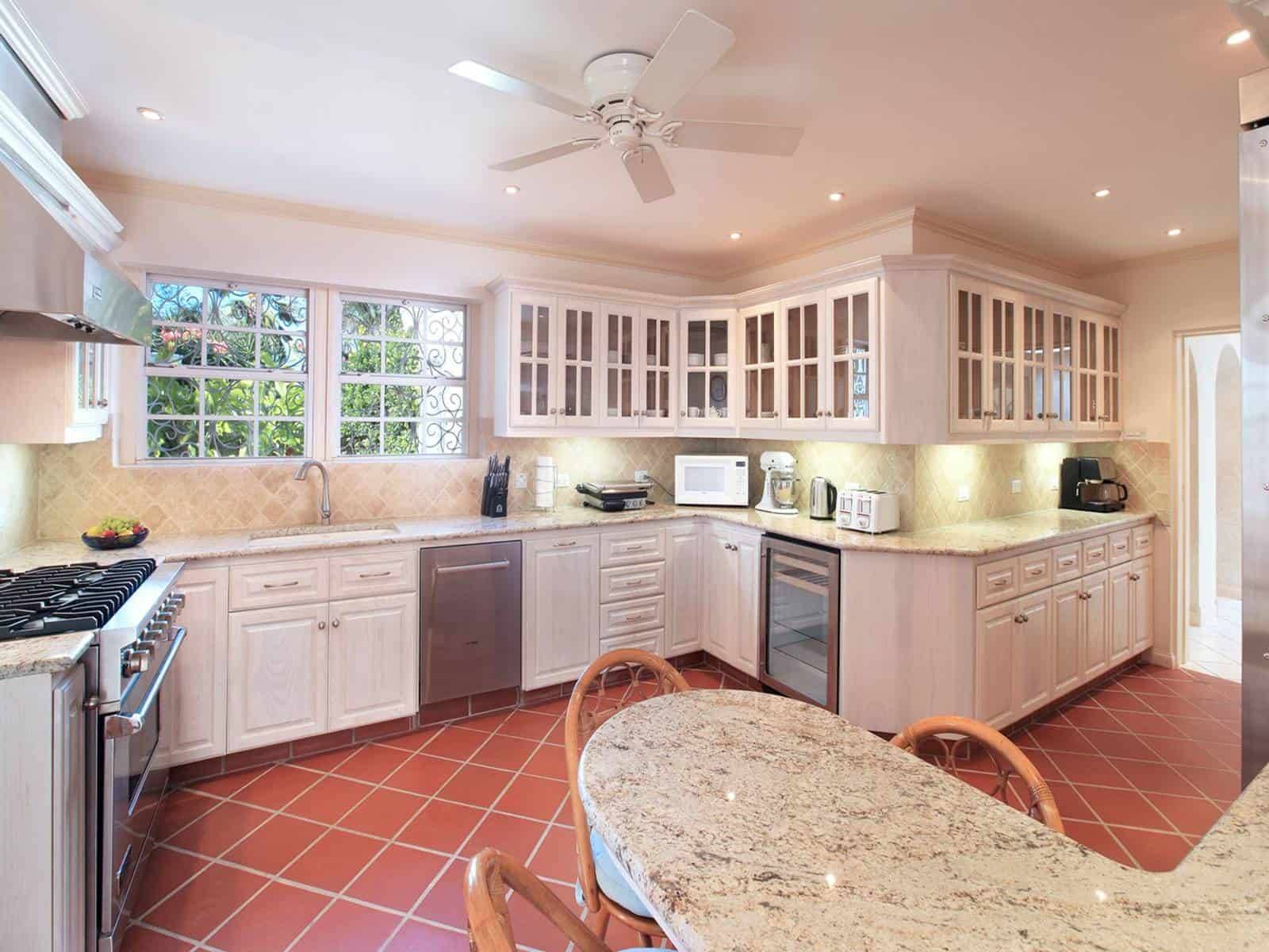 09_Kitchen
