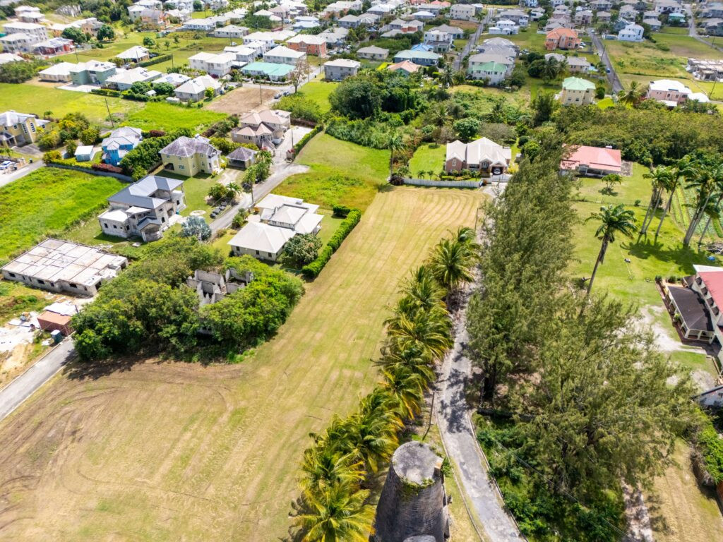 Hyde Park lot 147 - (3)