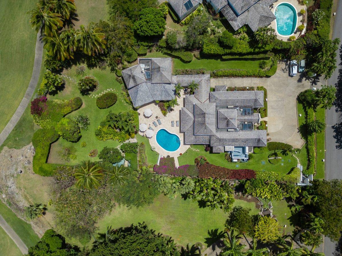 Ixora-Royal-Westmoreland MG rental - (1)