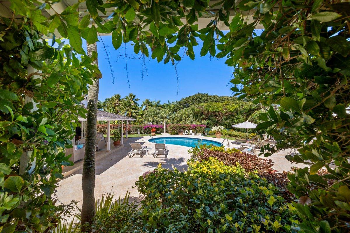 Ixora-Royal-Westmoreland MG rental - (16)