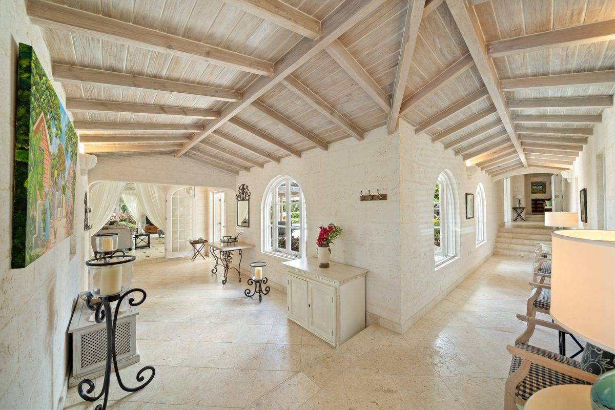 Ixora-Royal-Westmoreland MG rental - (36)