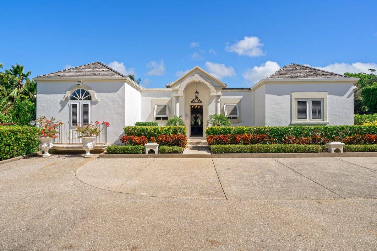 Ixora-Royal-Westmoreland MG rental - (7)