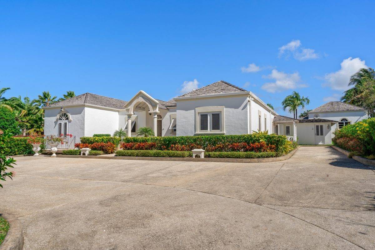 Ixora-Royal-Westmoreland MG rental - (9)