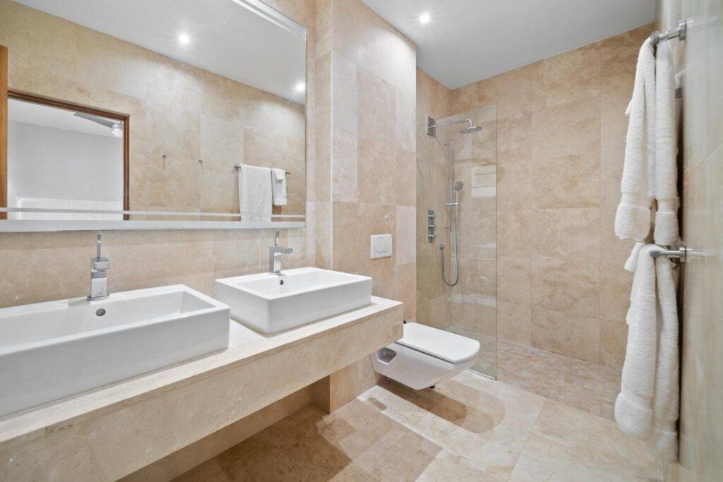 Petros Villa - MG STR - (11)