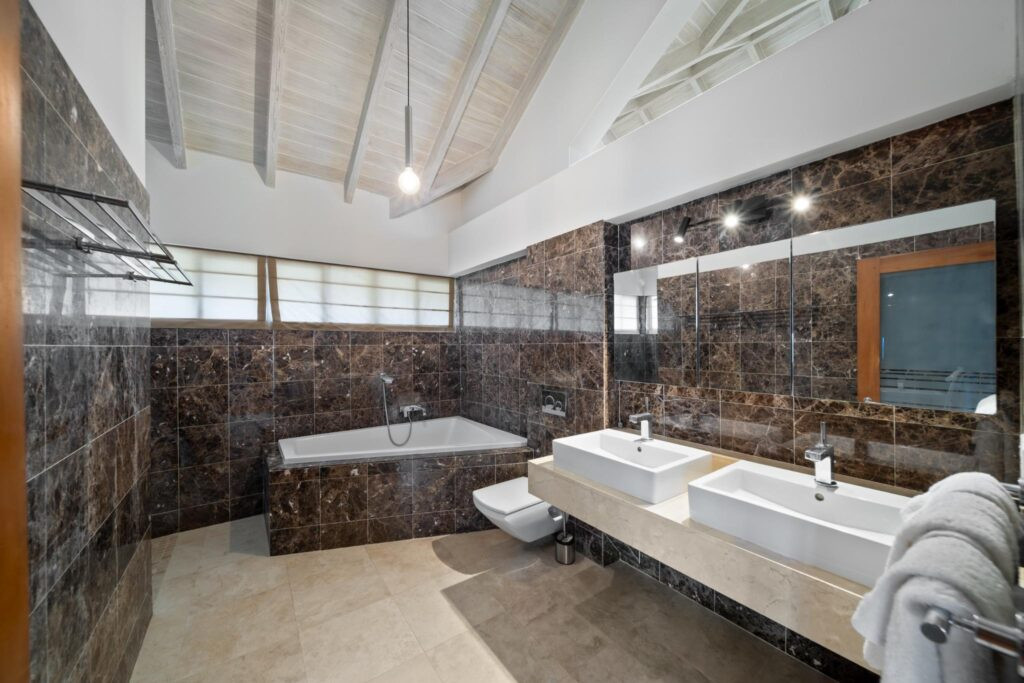 Petros Villa - MG STR - (45)