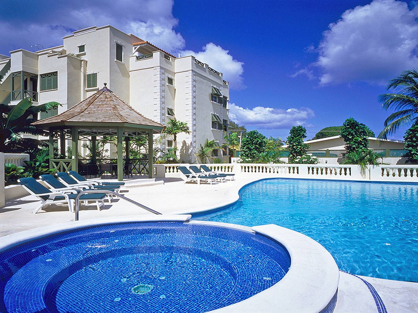 Summerland Penthouse 106