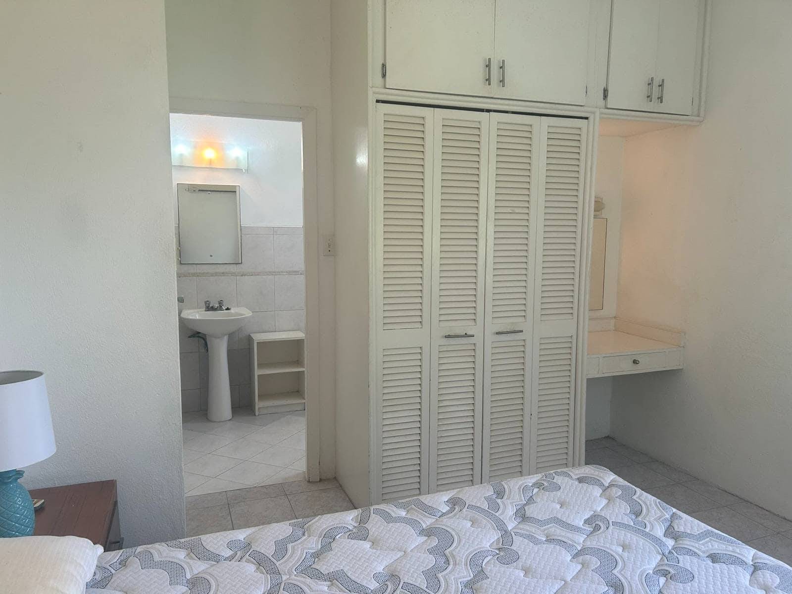 Sunset Crest, Mayhoe Avenue 212 - (15)