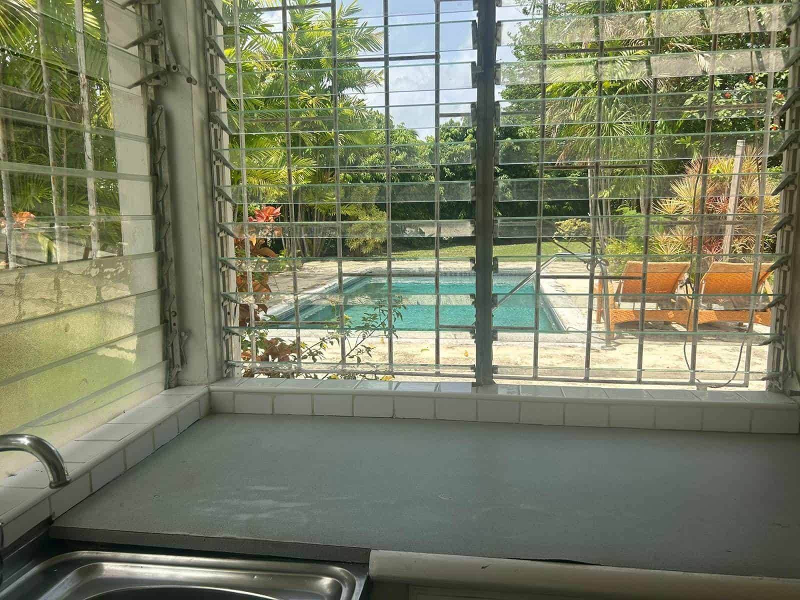 Sunset Crest, Mayhoe Avenue 212 - (9)