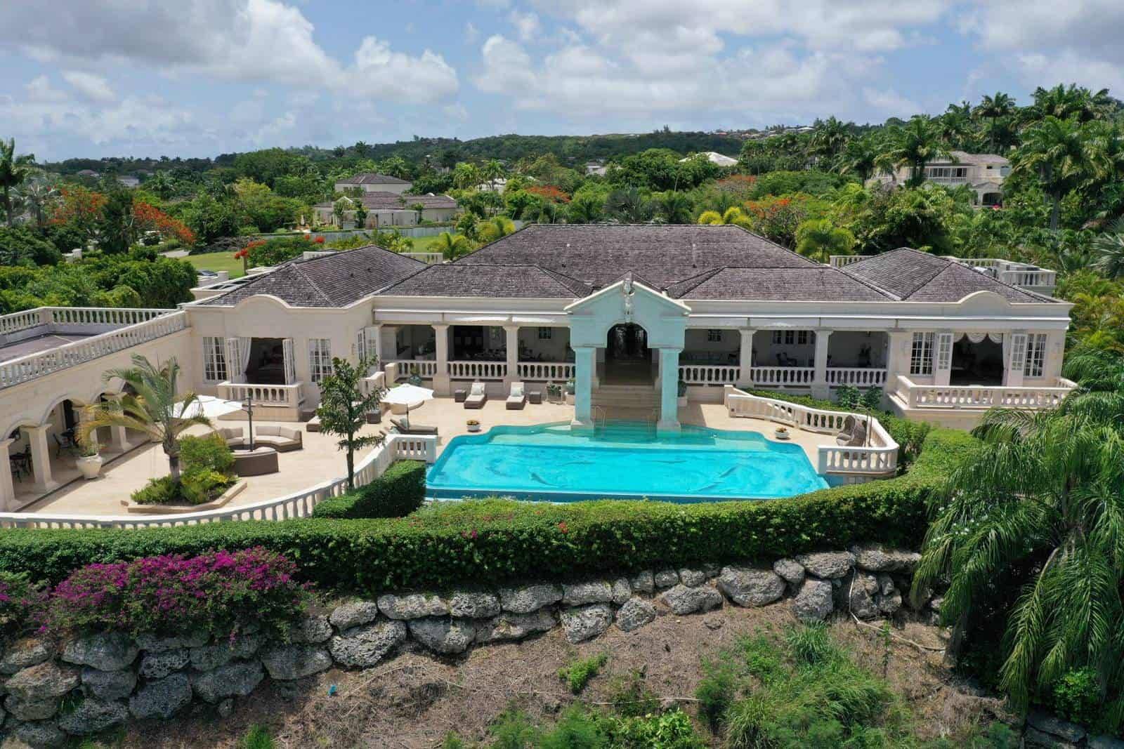 Luxury Estate - MG (2)